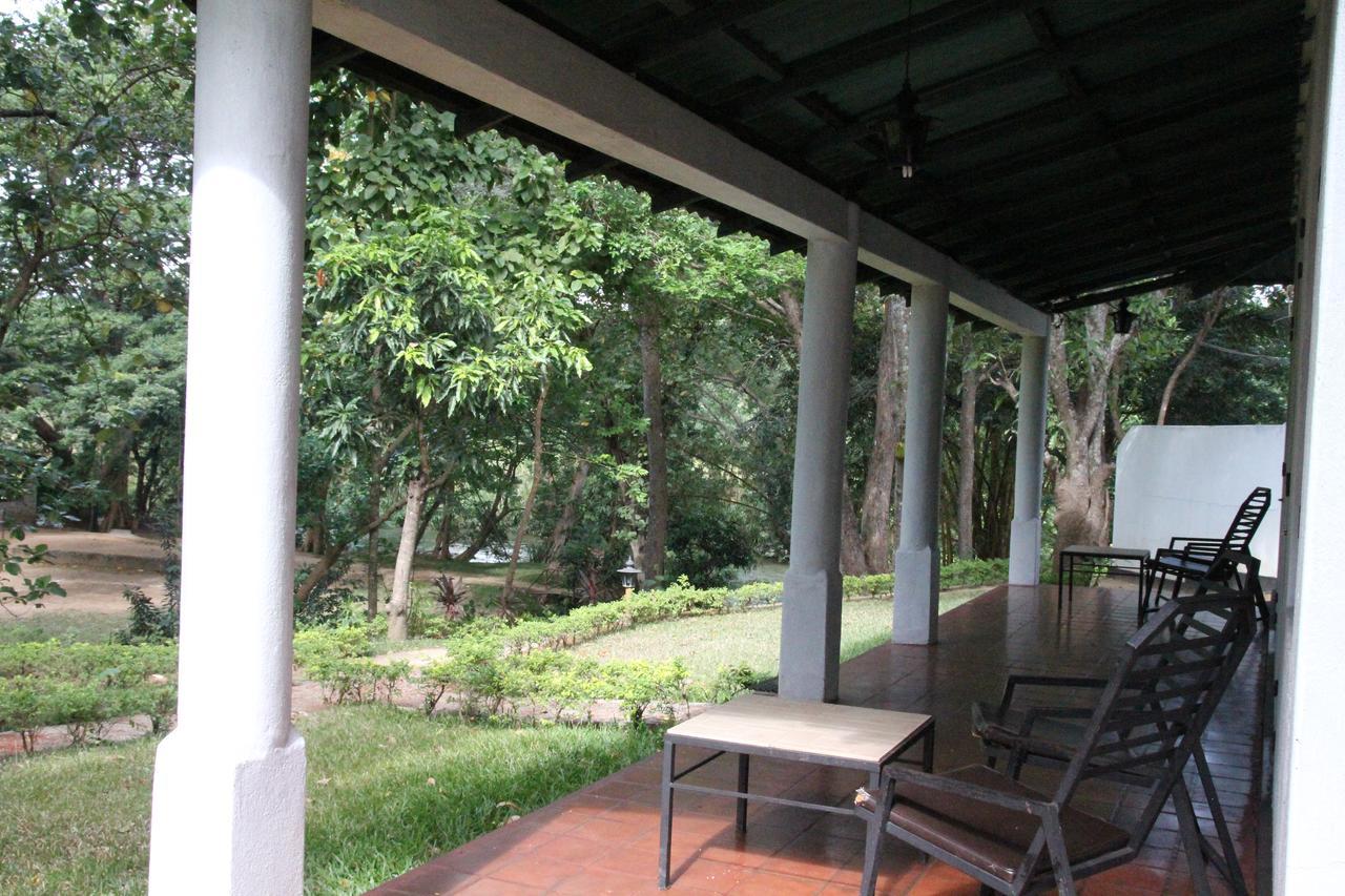 Dambulu Oya Family Park Otel Dambulla Dış mekan fotoğraf